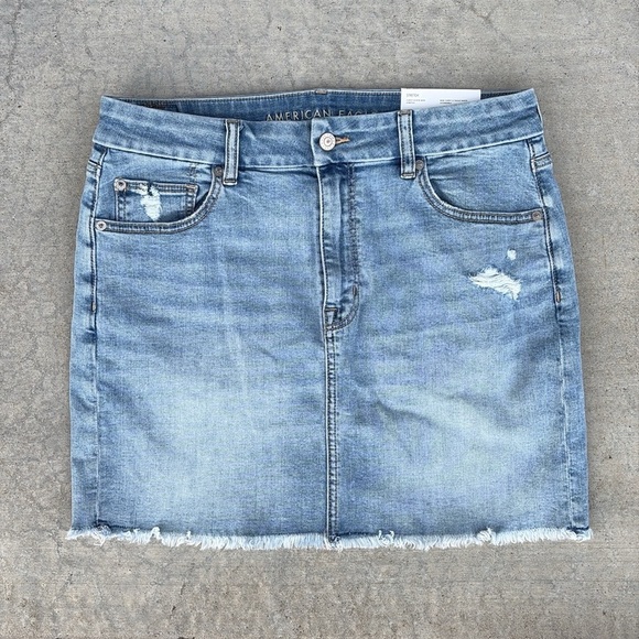 American Eagle Curvy Hi Rise Mini Jean Denim Skirt Size 14 NEW - Picture 4 of 5